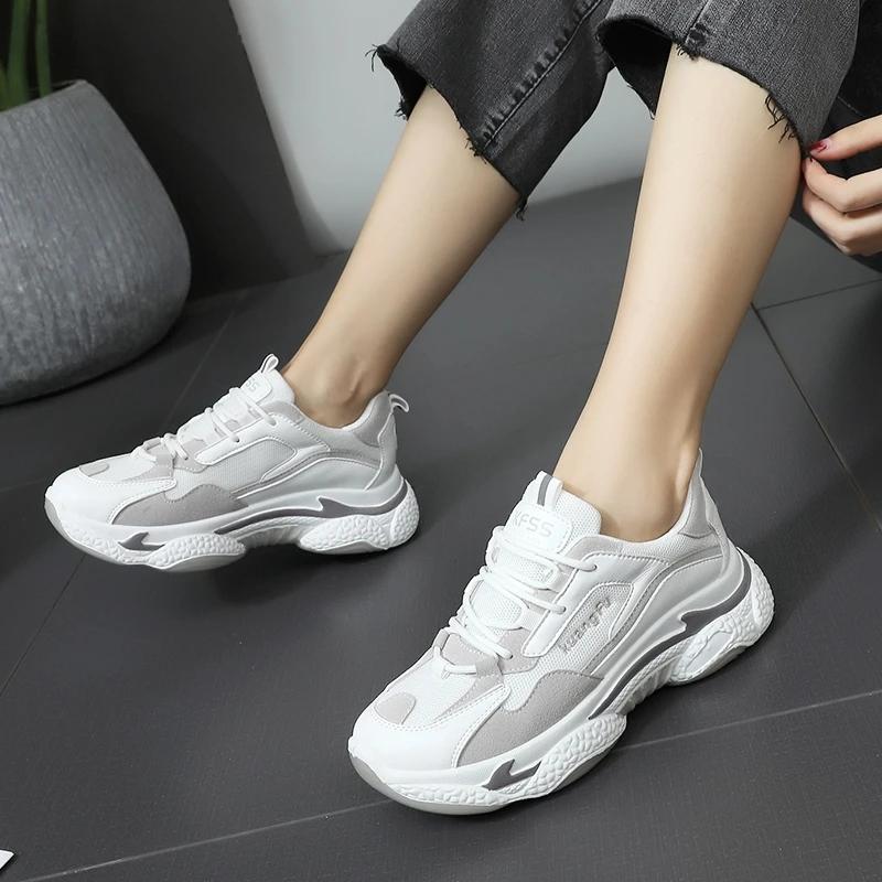 Leather Sports Shoes Breathable Net Shoes Spring and Autumn Female Students' Casual Board Shoes Thick Soles Large Soles Comfortable Shoes White Shoes