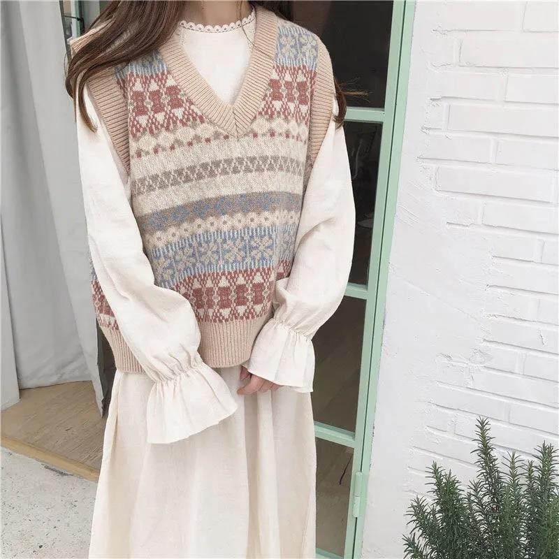 Spring and Autumn Korean Style Wild Short Loose Sweater Vest Women's Pullover V-neck Vest Outer Wear