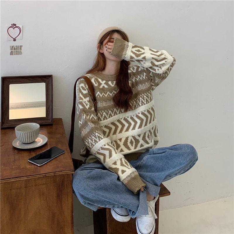 Autumn Winter  Women Fashion Sweater Casual Knitting Sweater Retro All-match Round Neck Pullovers Loose Casual Long Sleeve Sweater