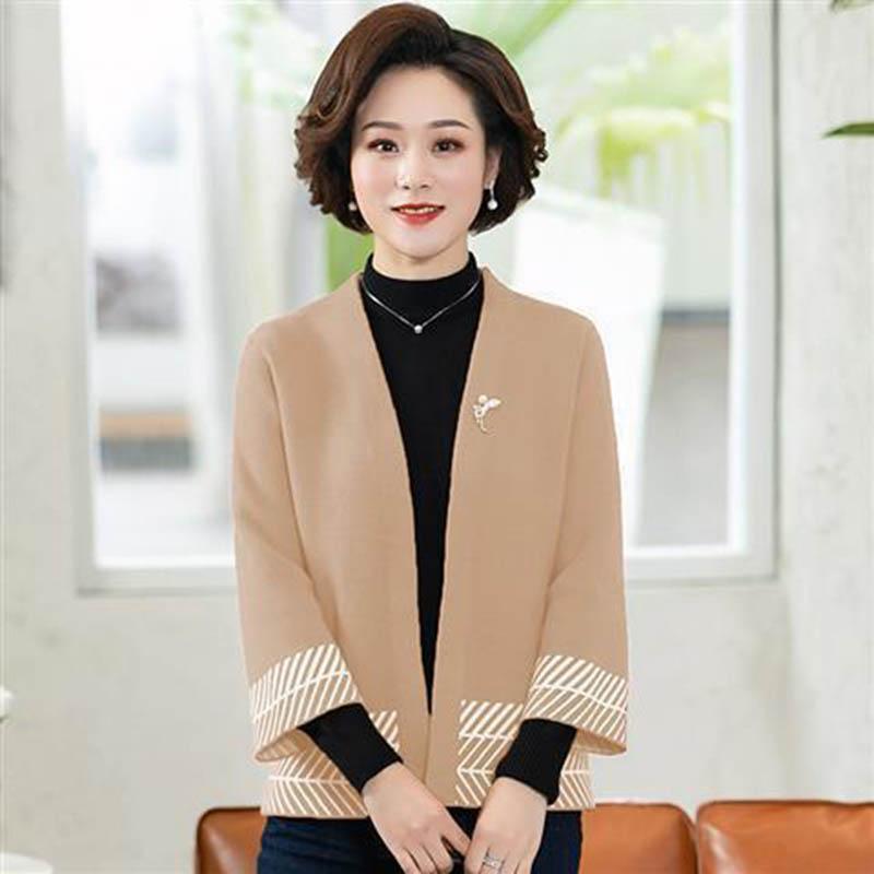 Mother Spring and Autumn Coat Western Style Short Middle-aged Women's Sweater Cardigan Top