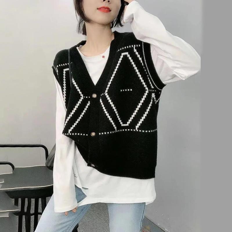 Black and White Diamond Grid Single-breasted Cardigan Vest Sleeveless Vest Women Sweater Knit Sweater British Style Vest Thin Sleeveless Sweater