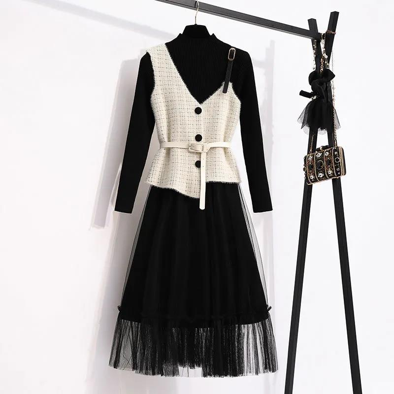 Base Dress Spring and Autumn Women's Dress Two-piece Suit Suspenders Small Black Dress with A Long Skirt and Elegant Temperament