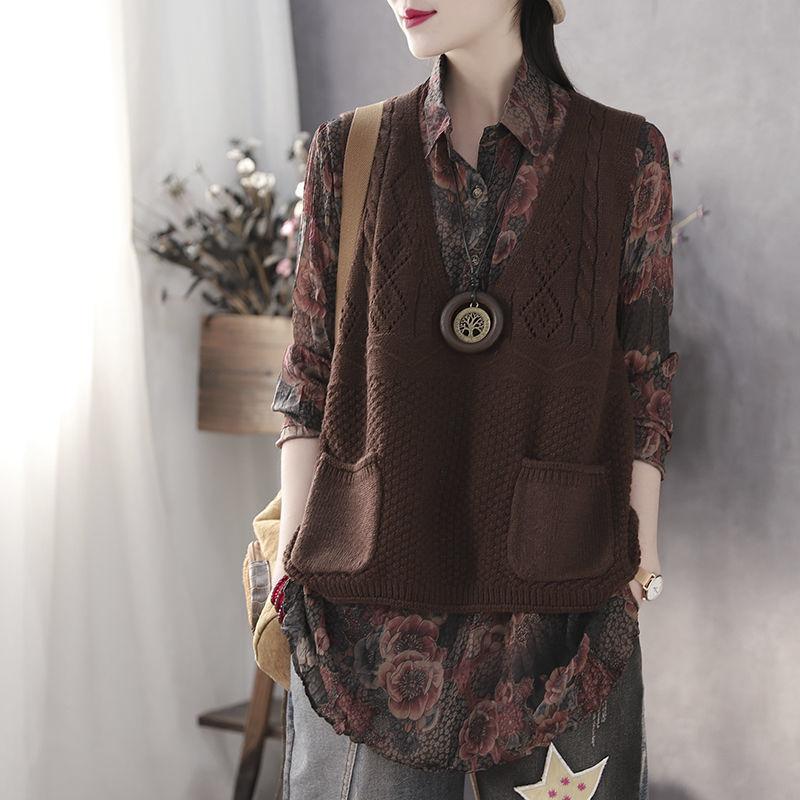 Spring and Autumn Woolen Vest Women's Outer Wear Loose V-neck Double-pocket Knitted Sweater Women's Waistcoat