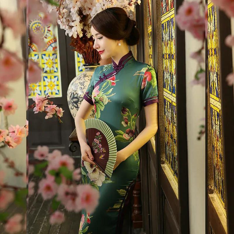 Improved Elegant Mother Show Catwalk Long Cheongsam Female Chinese Style Short-sleeved Sexy Retro Self-cultivation