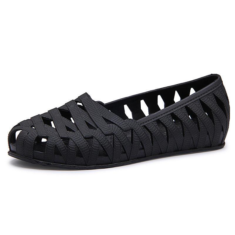 Summer Plastic Sandals Flat-bottom Hole Shoes White Plastic Shoes Non-slip Beach Hollow Sandals Women