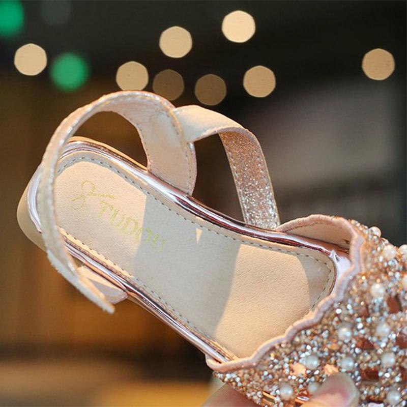 Girls' Sandals Children's Princess Shoes Summer New Fashion Outer Wear Sandals Big Girls Soft Bottom Hollow Pearl Sandals