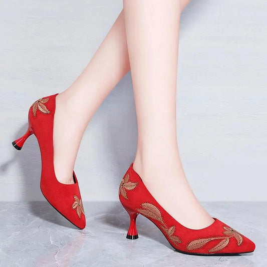 Shoes with Cheongsam Retro High-heeled Shoes Female Stiletto Embroidered Chinese Style Black Retro Four-season Shoes