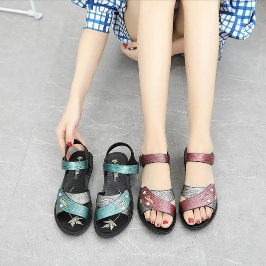 Summer Mother Sandals Women Wear Soft Bottom Non-slip Middle-aged and Elderly Women Sandals Mother Flat Sandals Women