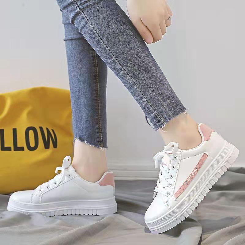 Women's Summer Flat Ins Board Shoes Casual Sports Shoes Korean Version All-match Small White Shoes Ladies Heightening Shoes Student Skate Shoes