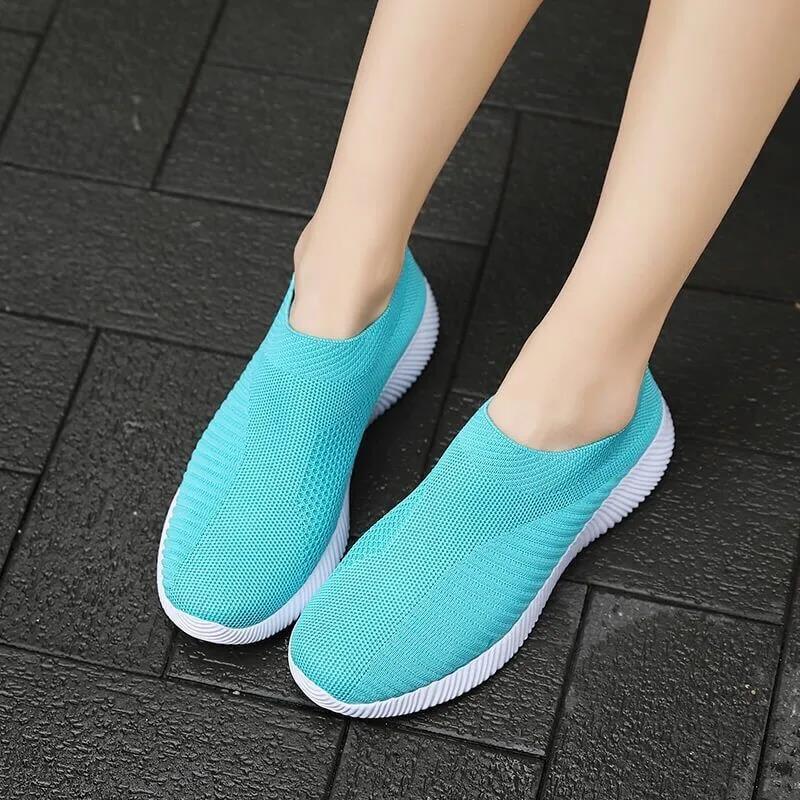 Women's and Men's Shoes High Quality Female Sneakers Non Slip Flats Shoes Male Loafers Plus Size Solid Color Walking Shoes