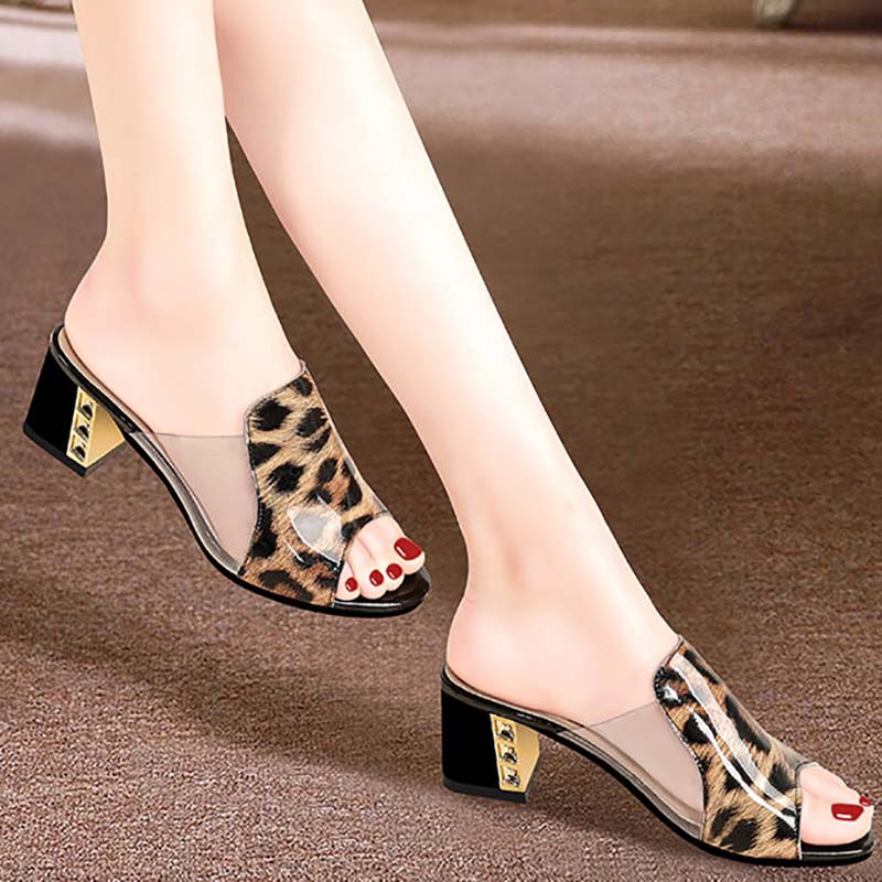 Slippers Women Summer Wear Korean Women's Shoes Fashion Sandals and Slippers Ladies Shoes Thick Heel High Heels Women