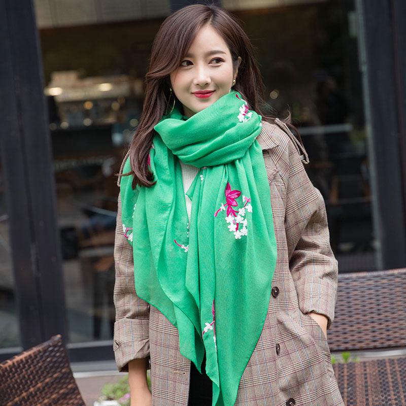 Women Scarf Winter Embroidery Print Long Lady Shawls Cashmere Like Pashmina Hijabs Scarves Wraps