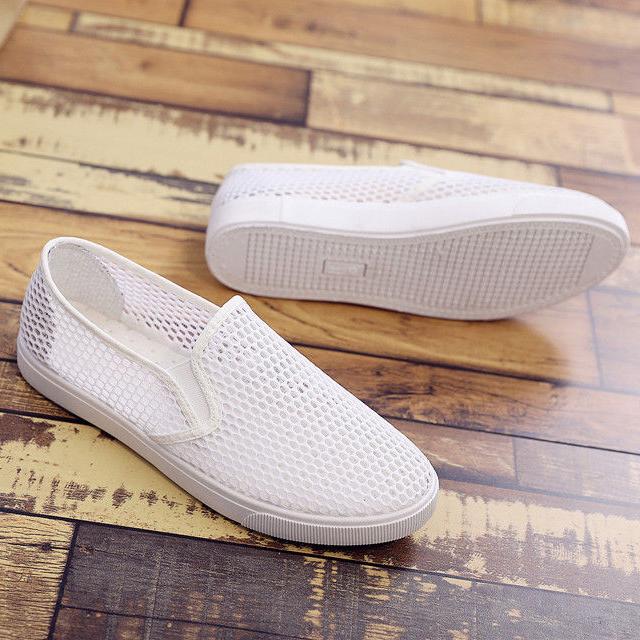 Women Summer Single Breathable Shoes Soft Soled Flat Bottom Mesh Shoes Hollow Out Wear-resisting Antiskid Shoes