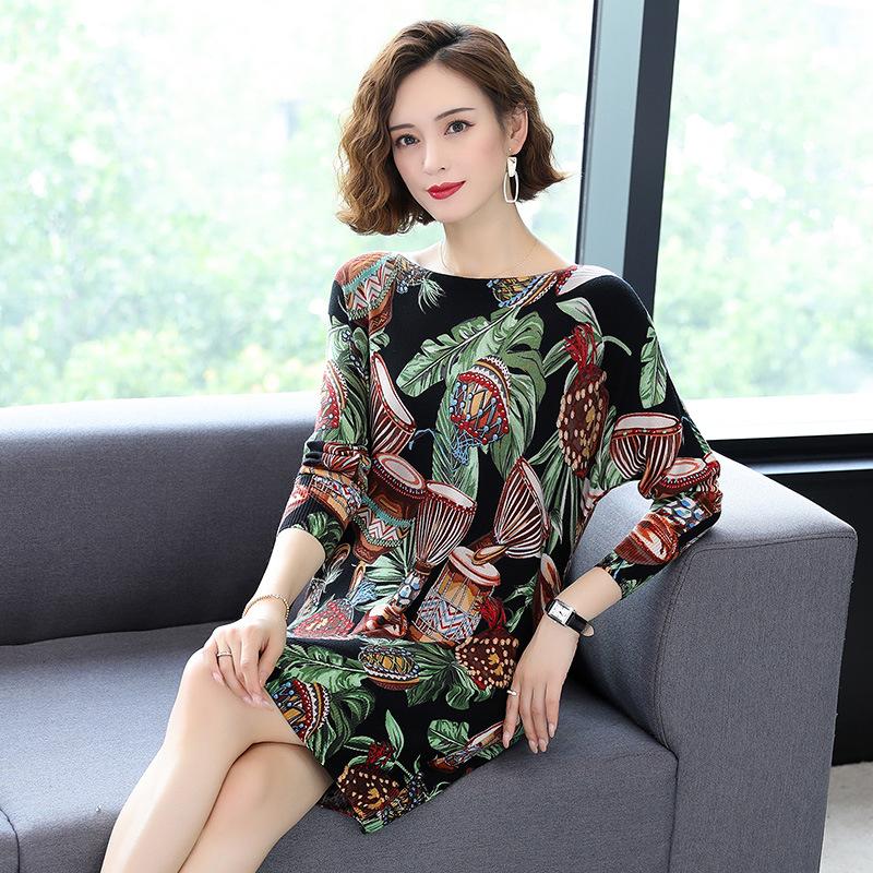 Sweater Dress Women Autumn Winter Knitted Straight Dress Fashion Floral Printed Pullover Loose Boat Neck Long Sleeve Dress