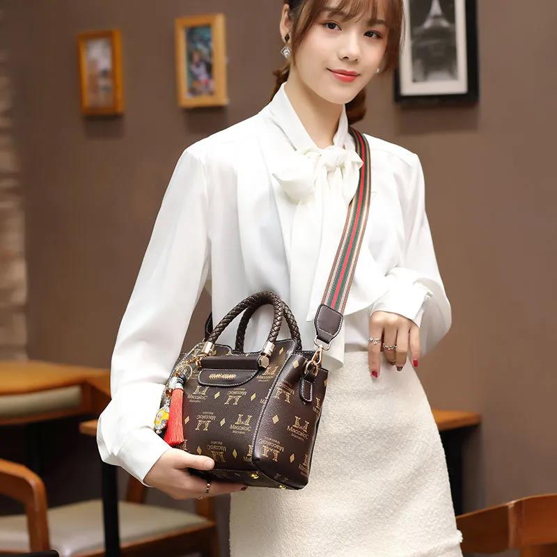 Luxury Top-Handle Bags PU Leather Handbags for Women Bags Large Capacity Crossbody Bag Personality European Style