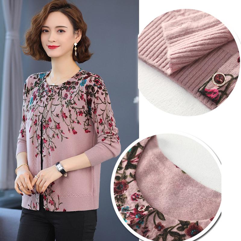 Autumn and Winter Printed Cardigan Women's Plus Size Casual Sweater Coat High-end Wool Sweater