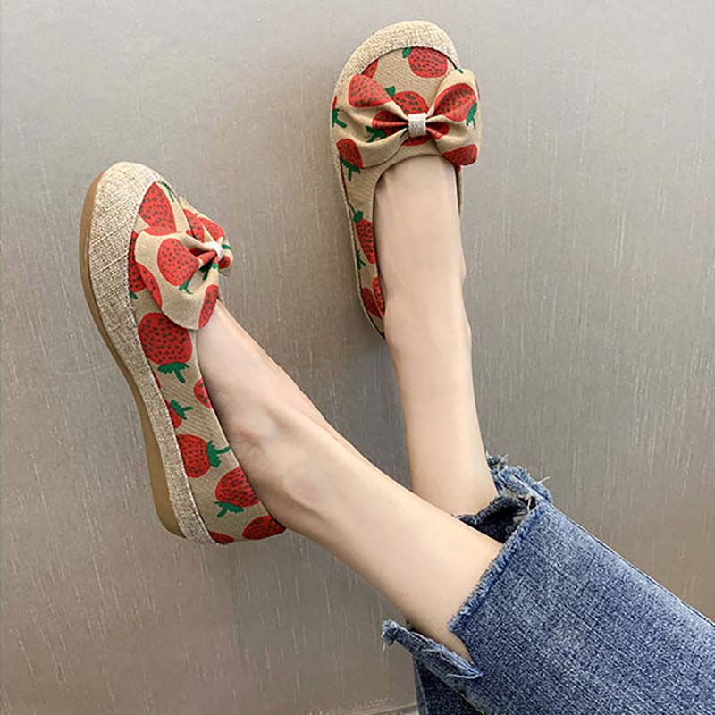 Single Shoes Women's Spring and Summer Korean Version of All-match Pump Flat Shoes Retro Strawberry Women's Shoes Peas Shoes