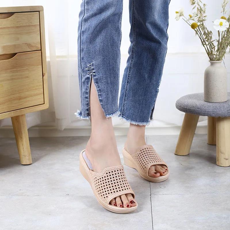 High-heeled Sandals and Slippers Ladies Wedge Heels Non-slip Go Out Wear Thick Bottom Comfortable Light and Comfortable Indoor Bathroom Bath