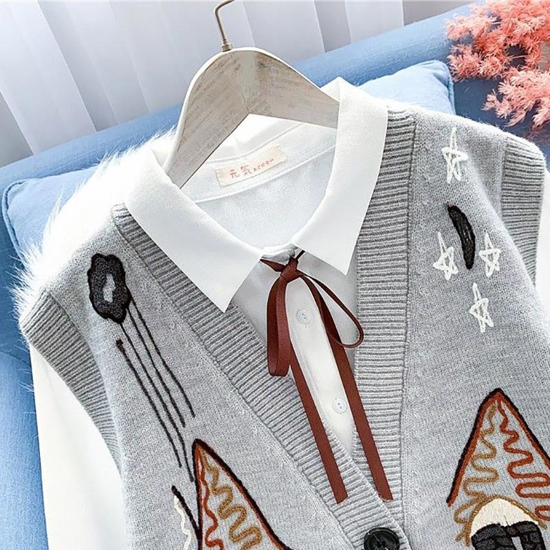 Spring and Autumn Forest Knitted Vest Women's Loose Sleeveless Jacket and Sweater Waistcoat Embroidered Waistcoat