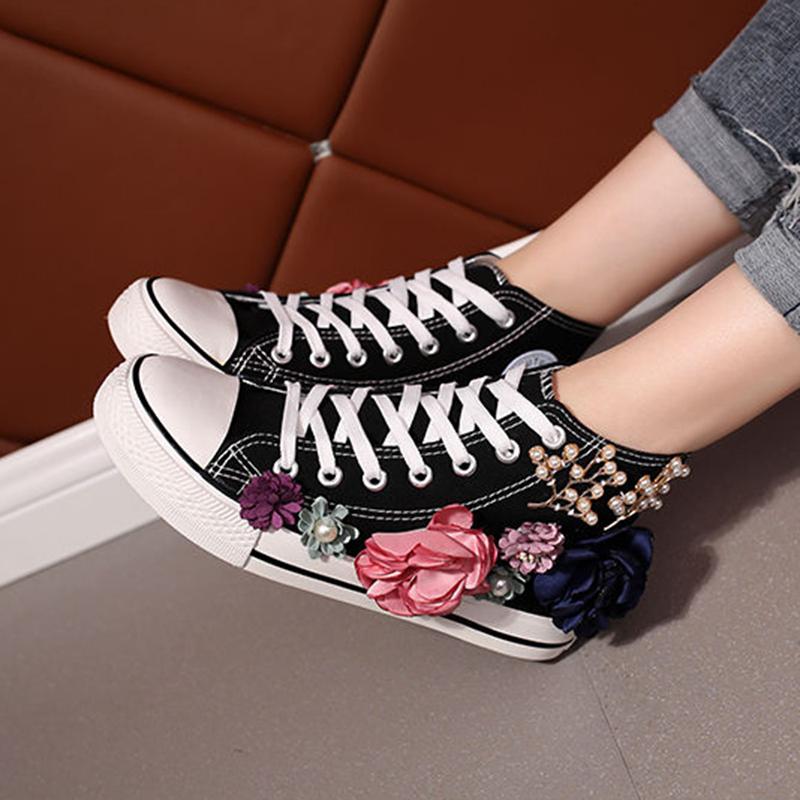 Popular Canvas Shoes Small White Shoes Women's High-top Handmade Custom Three-dimensional Flower Pearl Flat Casual Student Shoes