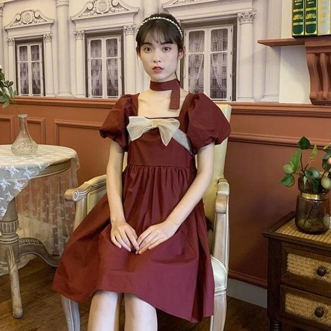 Women's Summer French Elegant Retro Square Neck Bubble Sleeve Sweet High Waist Mid Length Dress