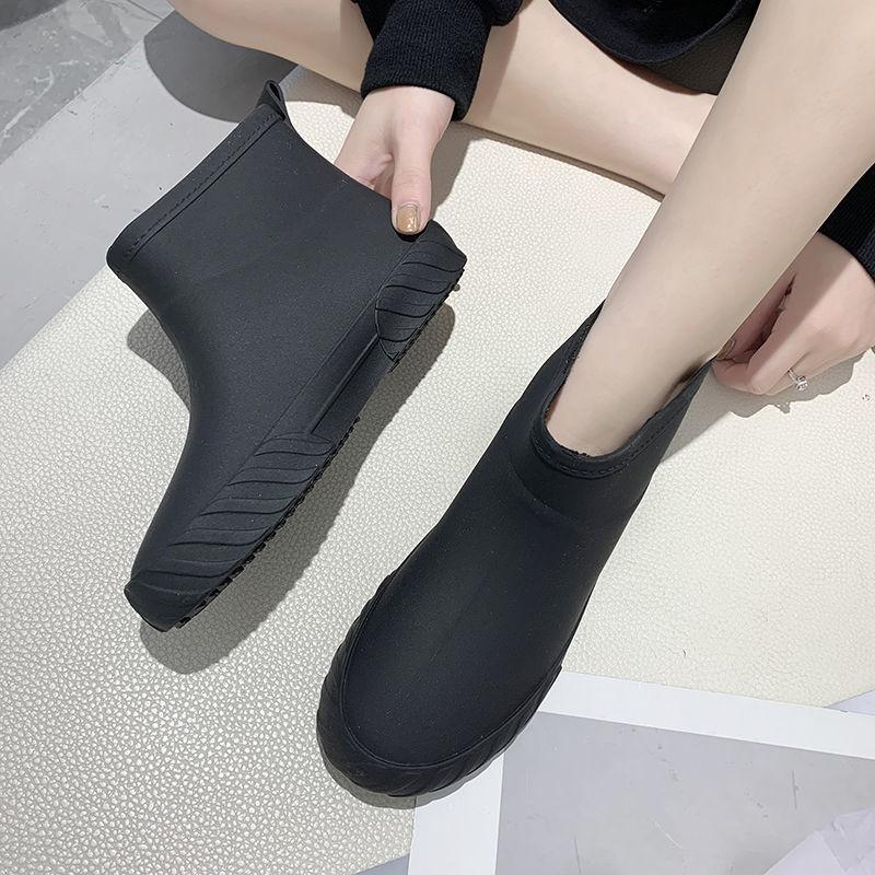 Autumn and Winter Fashion Rain Boots Women Short Rain Boots Water Shoes Low-top Water Boots Non-slip Car Wash Shopping Kitchen Shoes Rubber Shoes