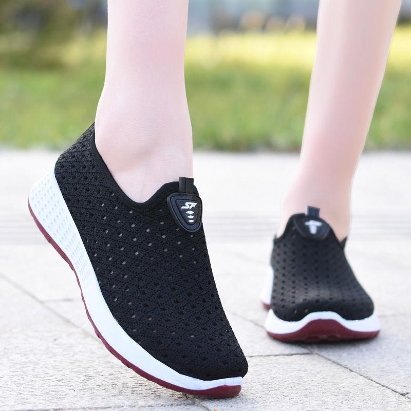 Net Shoes Women Summer Old Beijing Cloth Shoes Women's Shoes Breathable Soft Sole Mesh Casual Sports Shoes Women Middle-aged and Elderly Mother Shoes