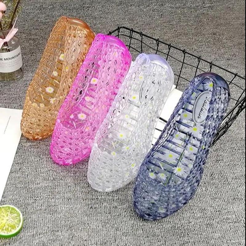 Summer Plastic Sandals Female Flat Beach Hole Shoes Non-slip Hollow Plastic Sandals Female Jelly Shoes Crystal Flat Sandals