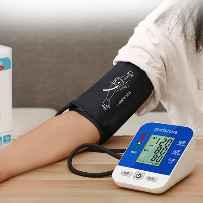 Medical Cordless Blood Pressure Meter Sphygmomanometer Upper Arm Intelligent Voice Pressure Monitor USB Head