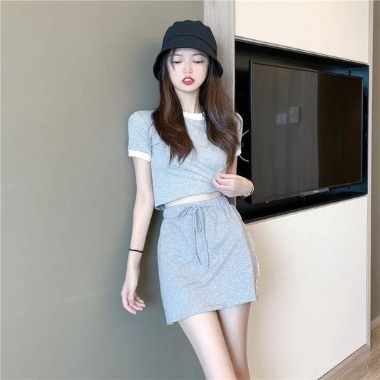 2PCS Summer Thin Short-sleeved Tops and Shorts Two-piece Sports Suits Casual Age-reducing Women's Clothing Workout Clothes Set Jogging Suit