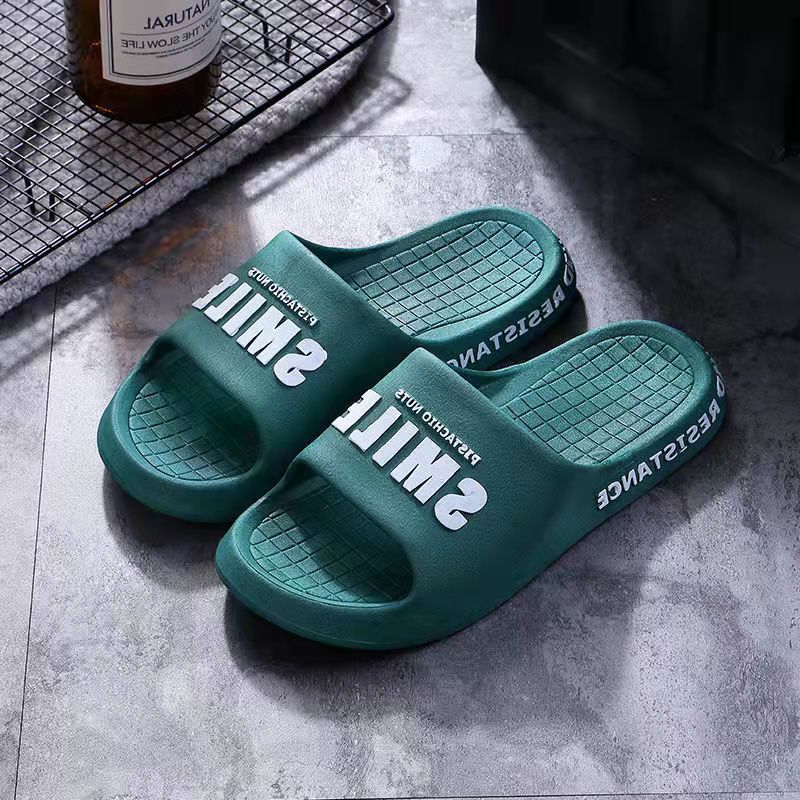 Men's and Women's Same Style Non-slip Slippers Summer Couples Home Bathroom Bath Slippers Men's Outer Wear Flip-flops Sandals and Slippers