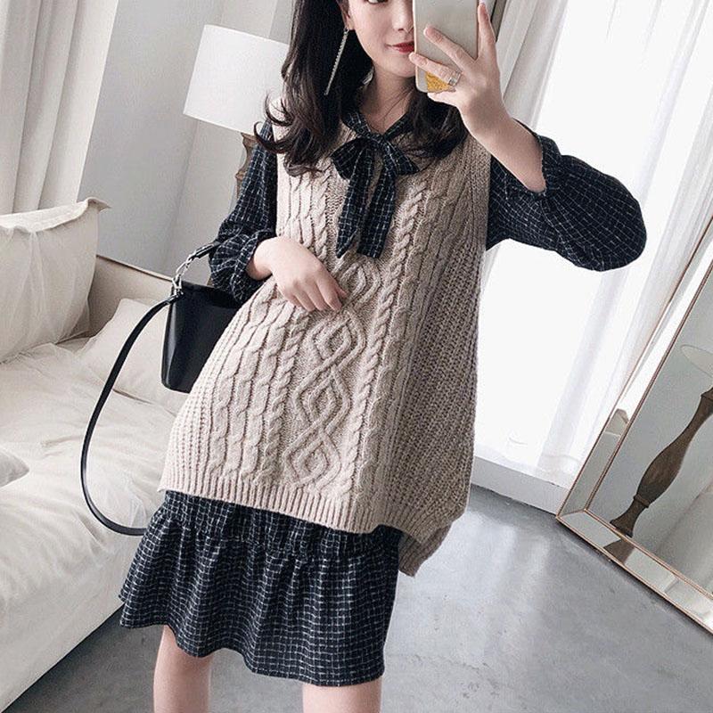 Autumn and Winter Solid Color Casual Jacket Pullover Knit Sleeveless Vest Fashion Simple Female Sweater