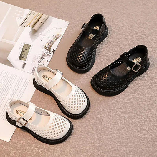 Girls Soft Bottom Hollow Sandals Leisure Leather Shoes Spring and Autumn Princess Shoes Performance Shoes Dance Shoes