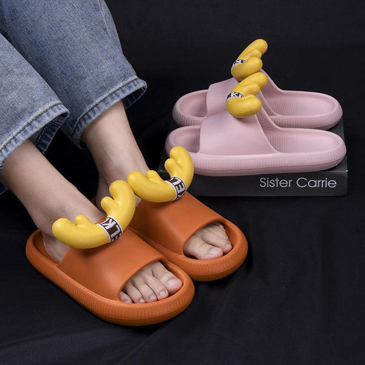 Fawn Sandals Slippers Female Summer Cute Cartoon Household Bathroom Home Slippers Thick bottom  comfortable