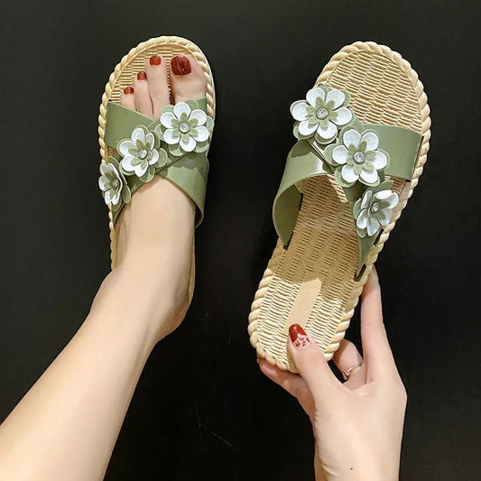 Slippers Women's Summer Outdoor Wear Fashion Beach Shoes Flower Sandals and Slippers Non-slip Flat Bottom All-match