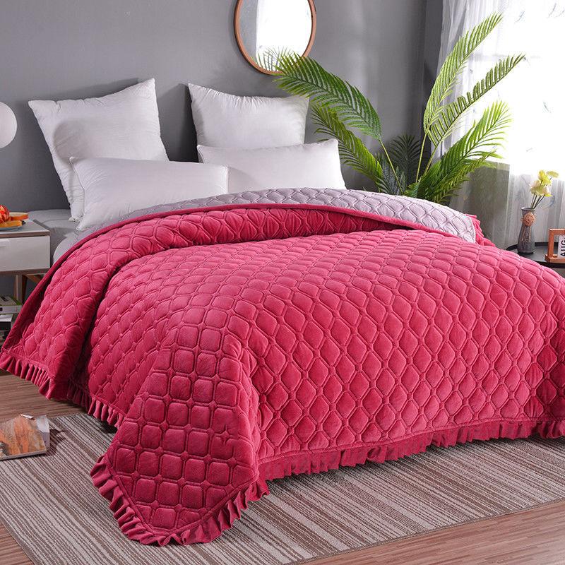 Crystal Velvet Bed Cover Double-sided Bed Sheet Quilted Thick Non-slip Flannel Blanket Single and Double Sleeping Pad Cover Blanket