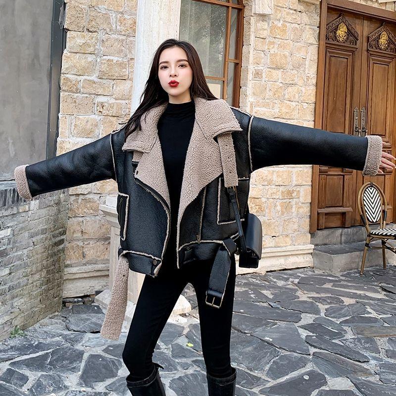 Winter Fashion Cool Plus Cotton Women's Warm Lamb Wool Short Coat Thicked Motorcycle Leather Coat Big Lapel Jacket Girl Winter Clothes Parka Coat