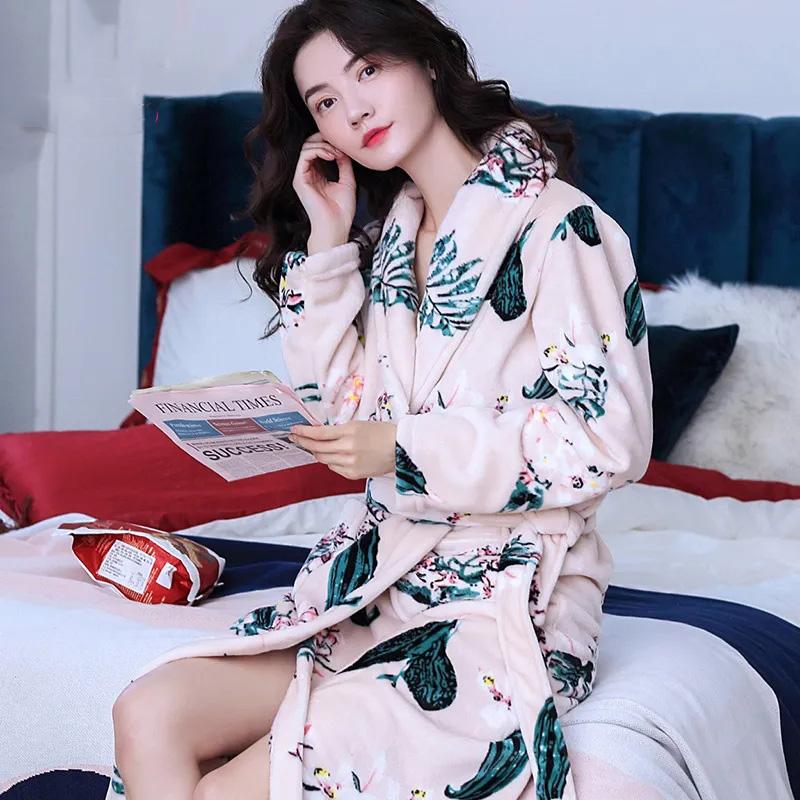 Female Coral Fleece Nightgown Robe Flower Flannel Pajama Autumn Winter Warm Thickening Bathrobe Long Japanese Kimono Bathrobe Sleeping Suit