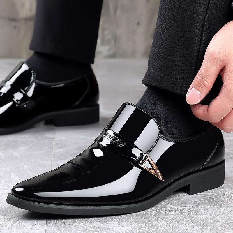 Spring and Summer Pointed Toe Shoes Male Youth Korean Version of The British Fashion Men's Business Shoes Casual Shoes