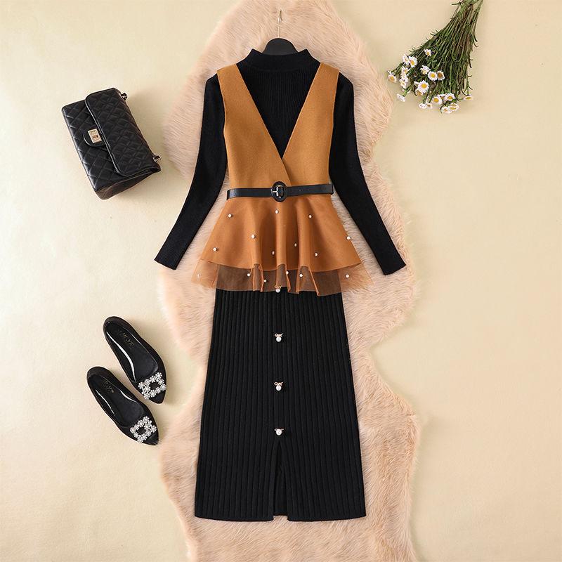 Three-piece Suit Autumn and Winter Ladies Waistcoat Knitted Tops Women's High Waist Bag Hip Skirt Waist Slimming Ladies Elegant Sweater Suit