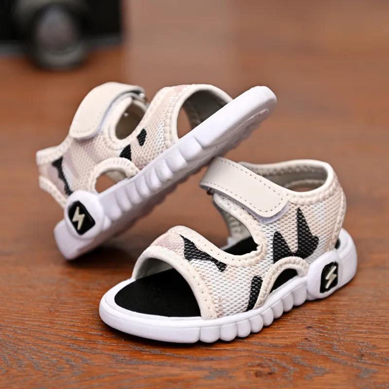 Children's Summer Light Sandals Soft Soled Outdoor Single Sandals Kids' Non Slip Colorful Flat Sandals