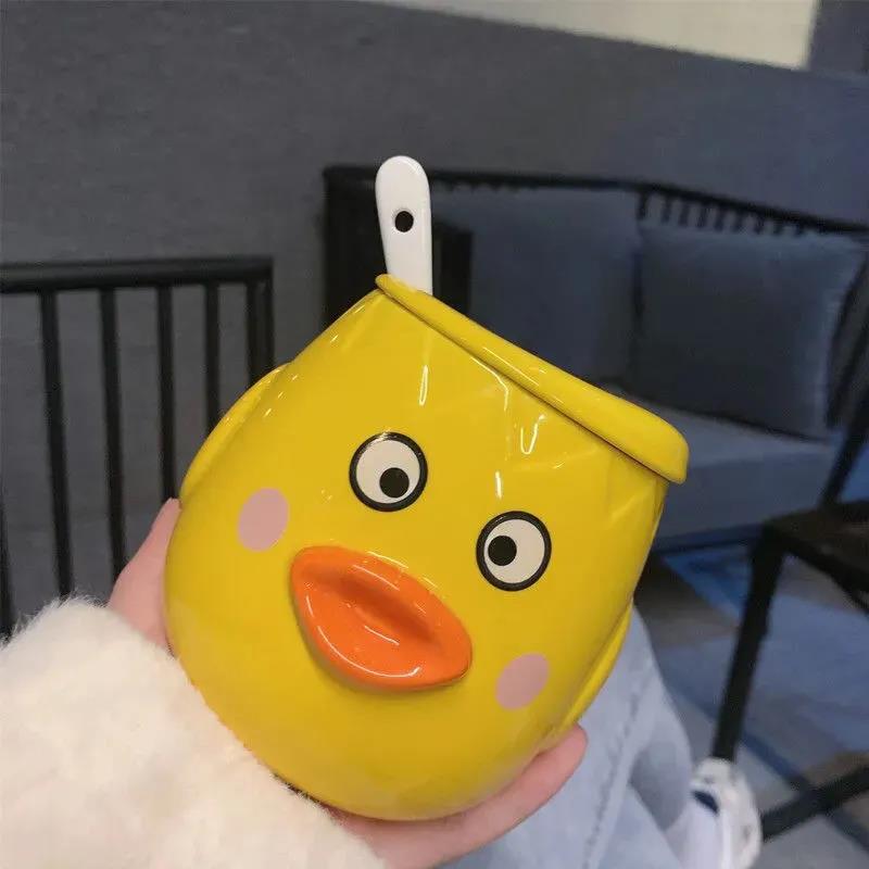 Creative Three-dimensional Mug with Lid Cute Pet Little Yellow Duck Ceramic Cup Male and Female Student Breakfast Cup Milk Cup Oatmeal Cup