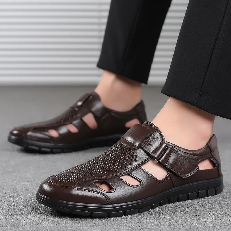 Men's Leather Sandals Summer Breathable Leather Shoes Middle-aged and Elderly Soft Bottom Hole Shoes Hollow Light and Breathable