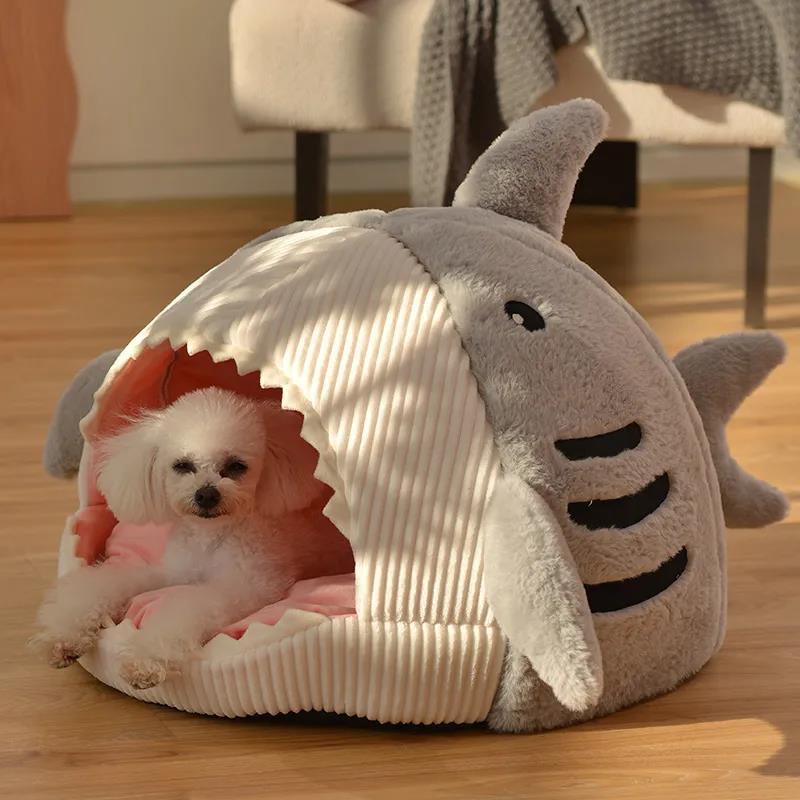 Cat Litter Winter Warm Enclosed Bed House Villa Kitten Removable and Washable Kennel Kitty Supplies Shark Mouth Doggy Cushion Basket Pet Sleeping Bed