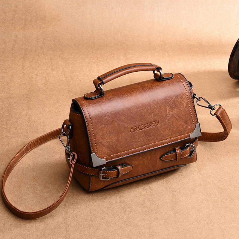 Retro Hand-made Leather-skinned Female Bag Korean Version of The Hundred Shoulder Messenger Bag Small Square Bag