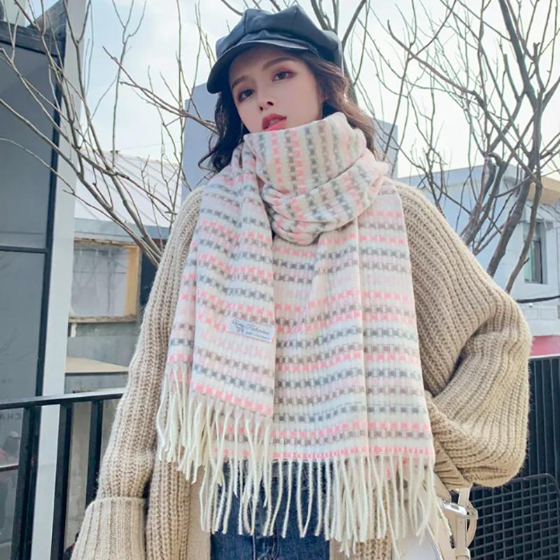 Korean Version of Plaid Scarf Women Winter Wild Shawl Thickened Scarf Cute Girl Heart Scarf