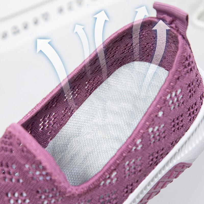 Summer Old Beijing Cloth Shoes Women's Mesh Breathable Casual Shoes Soft Bottom Non-slip Mesh Shoes Flat Bottom One Pedal Mother Shoes