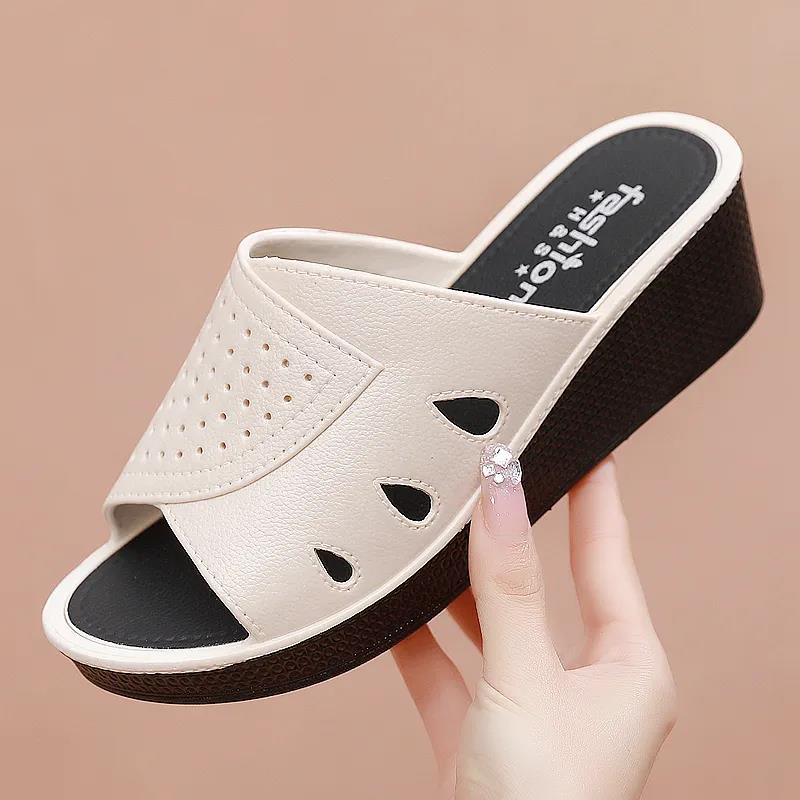 Slippers Women's Summer Outer Wear Thick Bottom High Heels Home Non-slip Bathroom Soft Bottom Wedge Heel Ladies Slippers