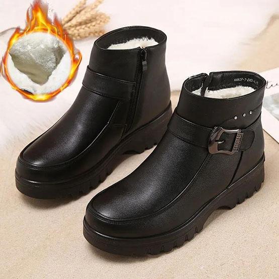 Winter Snow Cotton Shoes Women's Plush Thickened Short Boots Female Large Size Non Slip Leather Shoes Mother's Soft Flat Cotton Boots