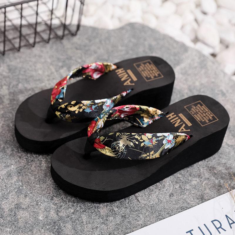 High-heeled Platform Flip-flops Women Summer Korean Version  Non-slip Slope Heel Beach Shoes Wear Women's Sandals  Slippers